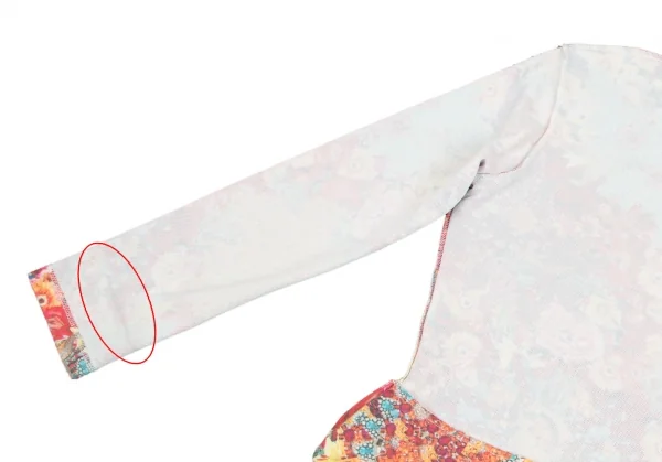 【SALE】コムデギャルソンCOMME des GARCONS フラワープリントインサイドアウト切替カットソー 白赤マルチS位 K-70209_011