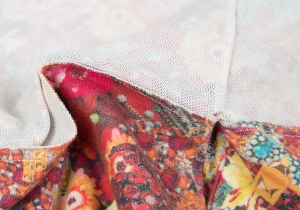 【SALE】コムデギャルソンCOMME des GARCONS フラワープリントインサイドアウト切替カットソー 白赤マルチS位 K-70209_018