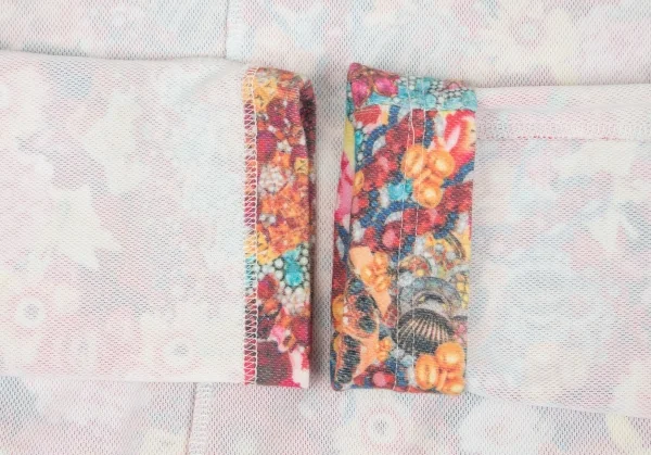 【SALE】コムデギャルソンCOMME des GARCONS フラワープリントインサイドアウト切替カットソー 白赤マルチS位 K-70209_006