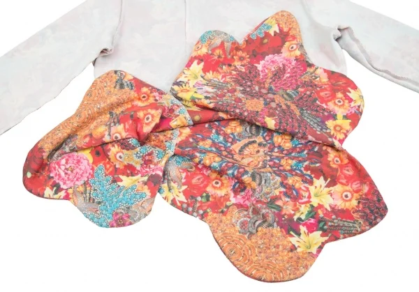 【SALE】コムデギャルソンCOMME des GARCONS フラワープリントインサイドアウト切替カットソー 白赤マルチS位 K-70209_009