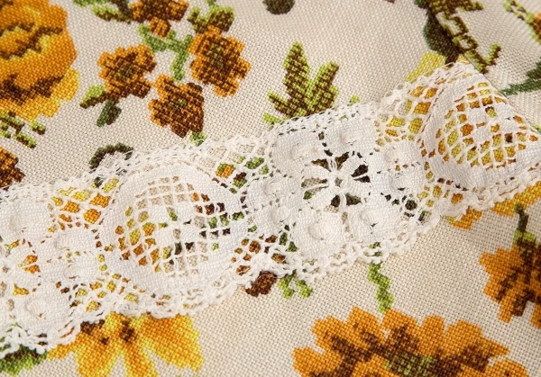 トリココムデギャルソンtricot COMME des GARCONSクロスステッチフラワープリントノーカラージャケット 黄生成りM K-70840_006