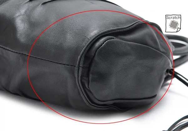 エンポリオアルマーニEMPORIO ARMANI レザーダーツデザインバッグ 黒 K-71273_006