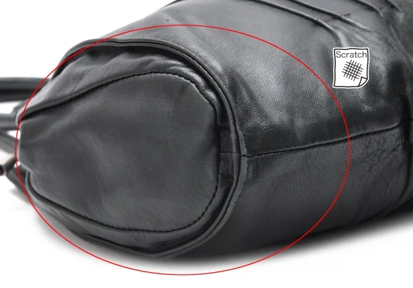 エンポリオアルマーニEMPORIO ARMANI レザーダーツデザインバッグ 黒 K-71273_007