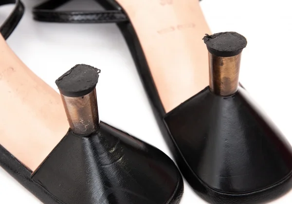 ミュウミュウMIU MIU レザーミュール 35（22.5位） 黒35(22.5位) (K-72548)