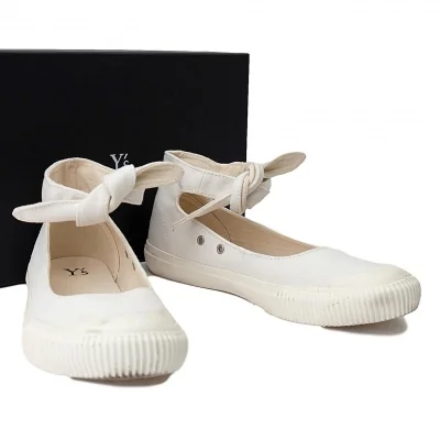 ワイズY's アンクルストラップキャンバスシューズ