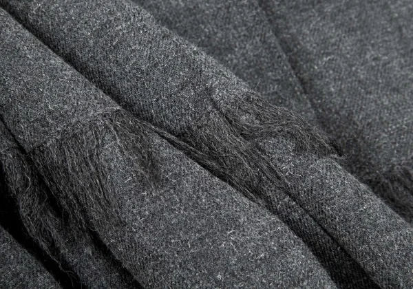 イッセイミヤケISSEY MIYAKE フリンジデザインプリーツスカート 杢グレー3 K-74061_010