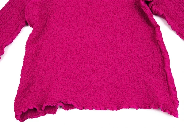 イッセイミヤケ ミーISSEY MIYAKE me カリフラワーVネックカットソー ショッキングピンクM位 K-74271_007