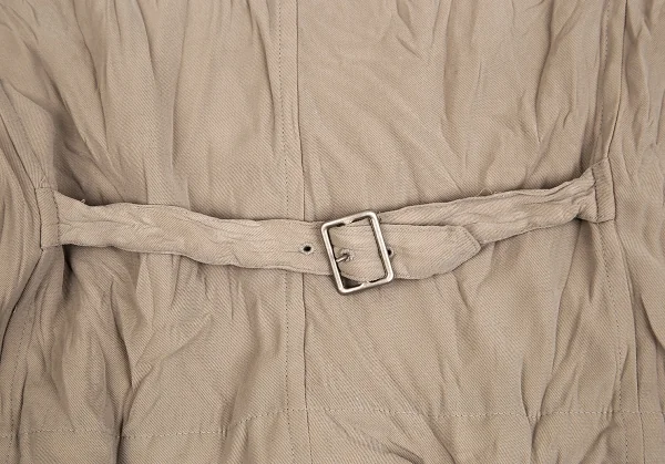 イッセイミヤケISSEY MIYAKEワッシャー加工ポリベスト ベージュM K-74770_012