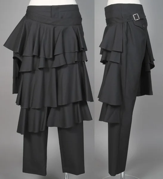 コムデギャルソン ブラックCOMME des GARCONS BLACK 3段巻きスカート