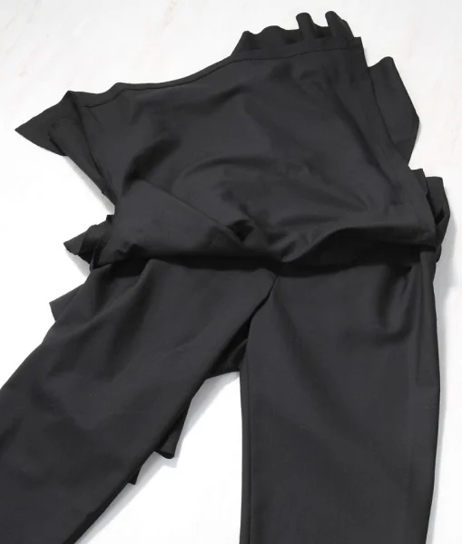 コムデギャルソン ブラックCOMME des GARCONS BLACK 3段巻きスカート