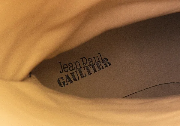 ジャンポールゴルチエJean Paul GAULTIER ドラゴンエンボスレザーロングブーツ 黒39（24.5位） K-75179_016