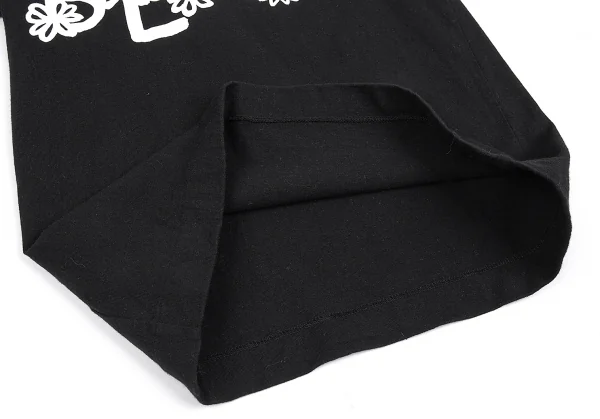 ブラックコムデギャルソンBLACK COMME des GARCONS フラワーロゴプリントTシャツ 黒S K-75401_007