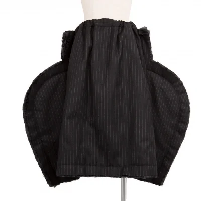 コムデギャルソンCOMME des GARCONS サイドフリル二次元ストライプ中綿スカート