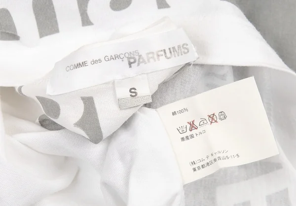 コムデギャルソン パルファムCOMME des GARCONS PARFUM 製品プリントクリスマスTシャツ グレー白S K-75741_016
