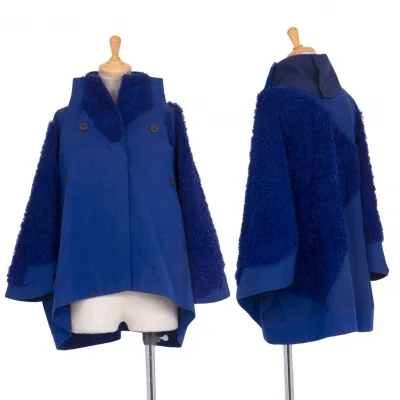 132 5. イッセイミヤケ 132 5. ISSEY MIYAKE ボア装飾ドルマンスリーブデザインジャケット
