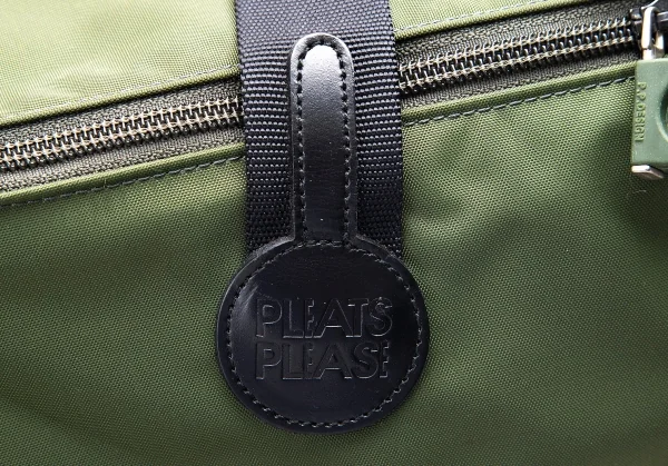 プリーツプリーズPLEATS PLEASE 折りたたみボックスバッグ カーキ K-76291_010