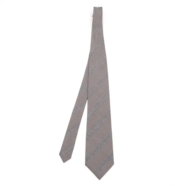 イッセイミヤケ メンISSEY MIYAKE MEN 斜めストライプネクタイ 濃淡グレー K-76343_001