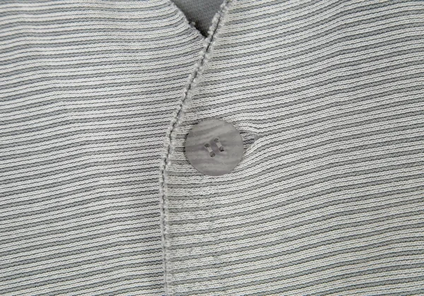 イッセイミヤケ メンISSEY MIYAKE MEN A.POC INSIDE カットデザイン横ストライプカーディガン ブルーグレー白1 K-77143_005