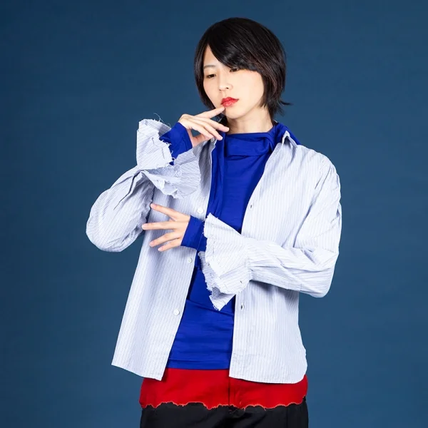 ワイズY's ストライプペプラムカフスラウンドカラーシャツ 青白グレー4 K-79945_015