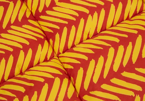 ヴィヴィアンウエストウッドVivienne Westwood ヘリンボーンプリント中綿マフラー 黄赤 K-79977_003