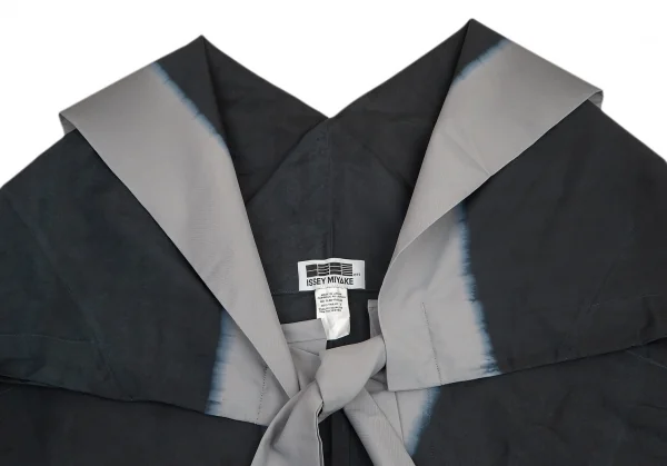 132 5. イッセイミヤケ 132 5. ISSEY MIYAKE 染めプリントボレロジャケット チャコール3 K-80492_003