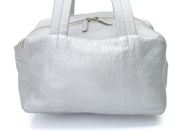 ズッカzucca フォイルシュリンクレザーハンドバッグ シルバー K-80611_005