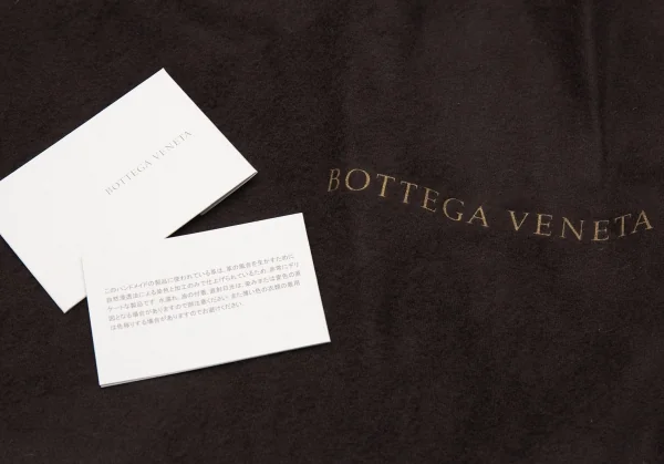 ボッテガヴェネタBOTTEGA VENETA イントレチャートショルダーバッグ コンパクトミラー付 茶 キャメル K-81087_018