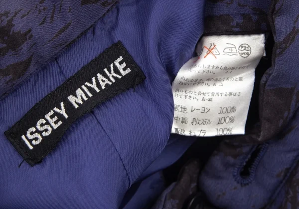 イッセイミヤケ メンISSEY MIYAKE MEN ローズプリントスタンドカラー中綿ベスト 紫黒XL K-81380_018