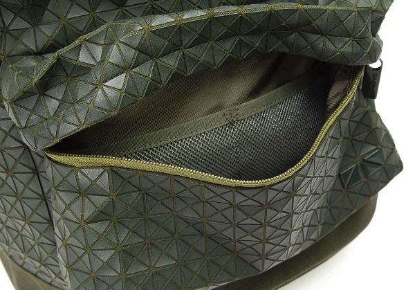 バオバオ イッセイミヤケ BAO BAO ISSEY MIYAKE マットバックパック マットグリーン K-81703_005