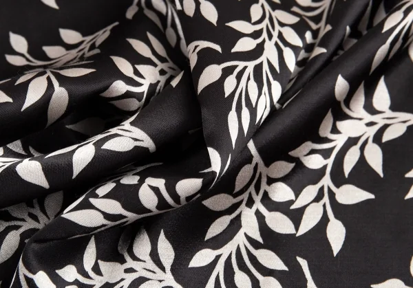 ワイズY's ボタニカルレーヨンノースリーブワンピース 黒グレーM位 K-82140_018