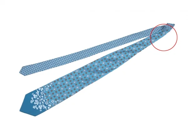 ジャンニヴェルサーチGIANNI VERSACE シルクメデューサプリントネクタイ 水色 K-82180_002