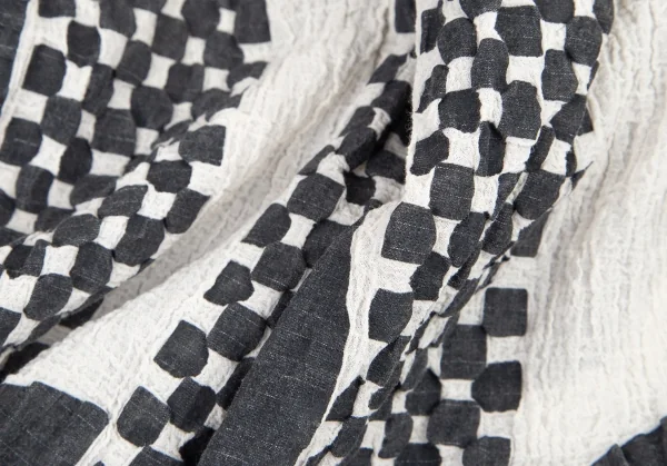 イッセイミヤケ ミーISSEY MIYAKE me チェックストライプAラインスカート オフ黒F K-82271_011