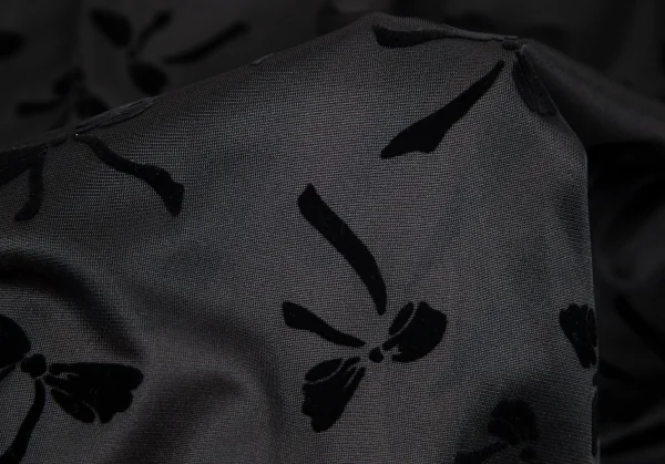 ローブドシャンブル コムデギャルソンrobe de chambre COMME des GARCONS リボンフロッキーポリ半袖ブラウス 黒M位 K-82300_016