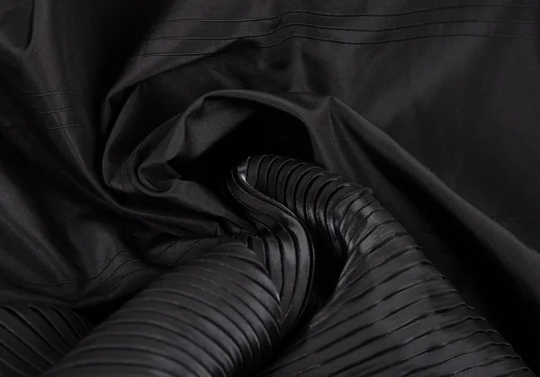 イッセイミヤケ フェットISSEY MIYAKE FETE シルクポリ裏プリーツ