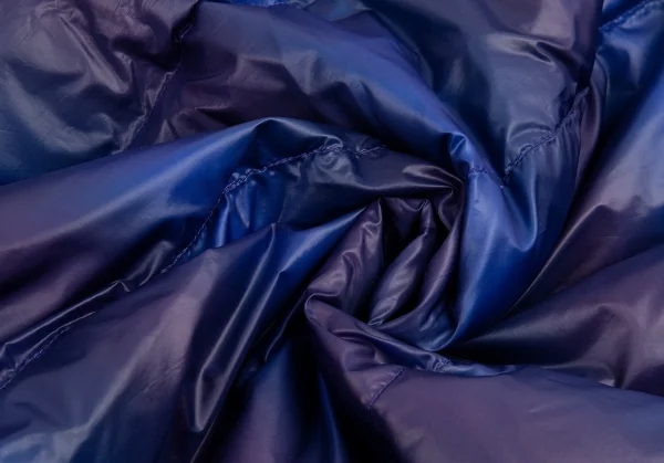 プリーツプリーズPLEATS PLEASE グラデーショングラフィックダウンコート 青5 K-82529_012