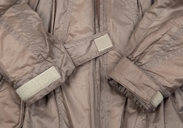 イッセイミヤケ フェットISSEY MIYAKE FETE ジップアップ中綿ウインドブレーカーコート ピンクモカ2 K-82543_005