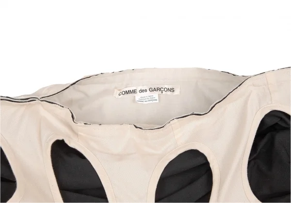 コムデギャルソンCOMME des GARCONS ホールレイヤードボックスシルエットワンピース 生成り黒フリー K-82808_005
