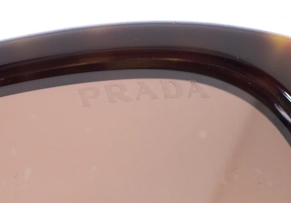 プラダPRADA SPR32P サイドロゴプレートサングラス ブラウン57□17 K-82981_004