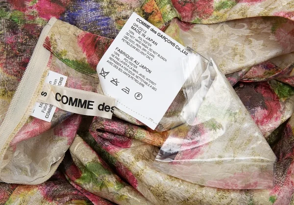 コムデギャルソンCOMME des GARCONS ポリ花柄ジャガードサイドフレアワンピース マルチS K-83400_017