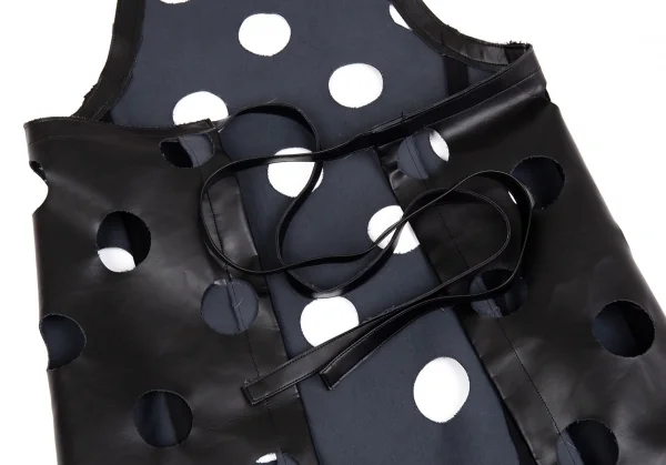 ブラックコムデギャルソンBLACK COMME des GARCONS パンチングシンセティックレザーエプロンワンピース 黒S K-83410_010