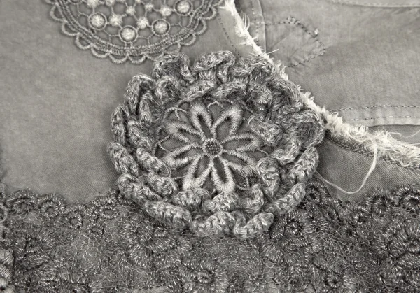 トリココムデギャルソンtricot COMME des GARCONS 製品染めレース切替パッチワークトップス グレーS K-83667_004