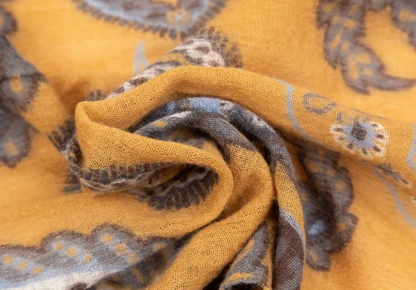 ジエッレ ミラノ for パパス プラスGIERRE MILANO for Papas ＋ペイズリー柄ウールストール 金茶 K-83703_006