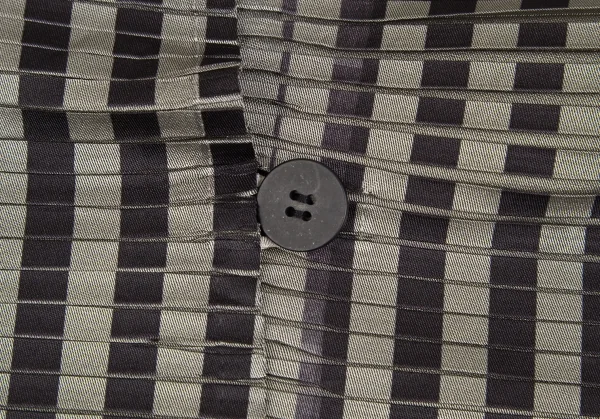 イッセイミヤケISSEY MIYAKE チェックストライププリーツダブルコート 黒ベージュ他2 K-84039_011