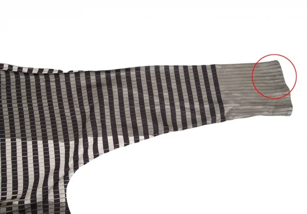 イッセイミヤケISSEY MIYAKE チェックストライププリーツダブルコート 黒ベージュ他2 K-84039_007