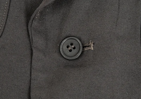 コムデギャルソン オムプリュスCOMME des GARCONS HOMME PLUS 製品染めリネン混ポリポケットデザインジャケット チャコールカーキXS K-84780_005