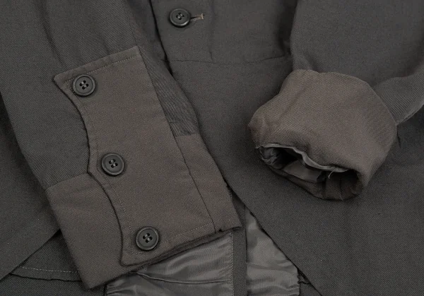 コムデギャルソン オムプリュスCOMME des GARCONS HOMME PLUS 製品染めリネン混ポリポケットデザインセットアップスーツ チャコールカーキXS K-84782_006