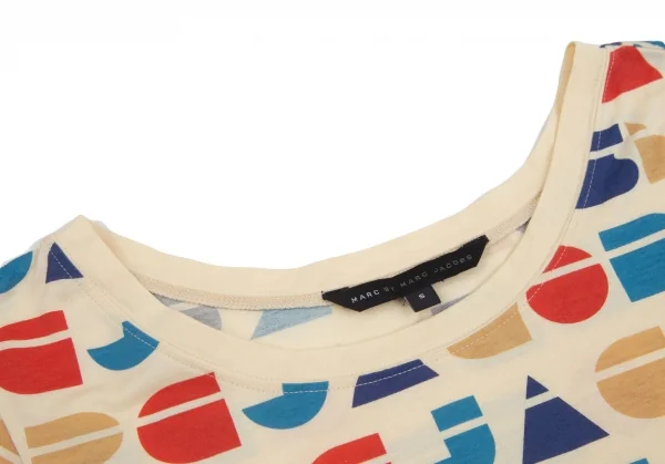 マークバイマークジェイコブスMARC by MARC JACOBS レタリングプリントカットソー ベージュ ベージュマルチS K-85142_004