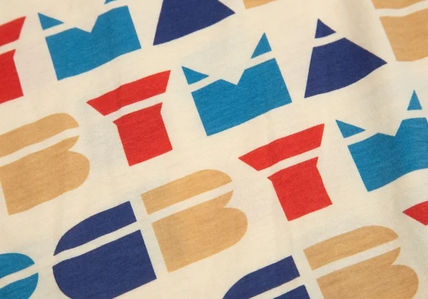 マークバイマークジェイコブスMARC by MARC JACOBS レタリングプリントカットソー ベージュ ベージュマルチS K-85142_009