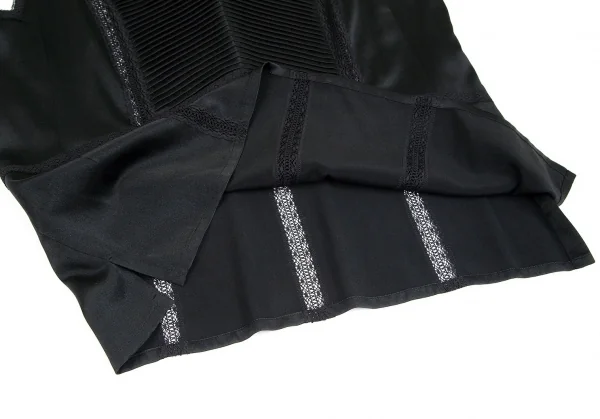 ヨシエイナバyoshie inaba ピンタックレーステープ切替シルクノースリーブ 黒9 K-85606_008