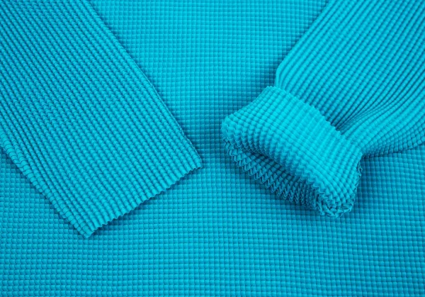 イッセイミヤケISSEY MIYAKE フリル装飾ボックスプリーツカットソー ターコイズ2 K-86608_007